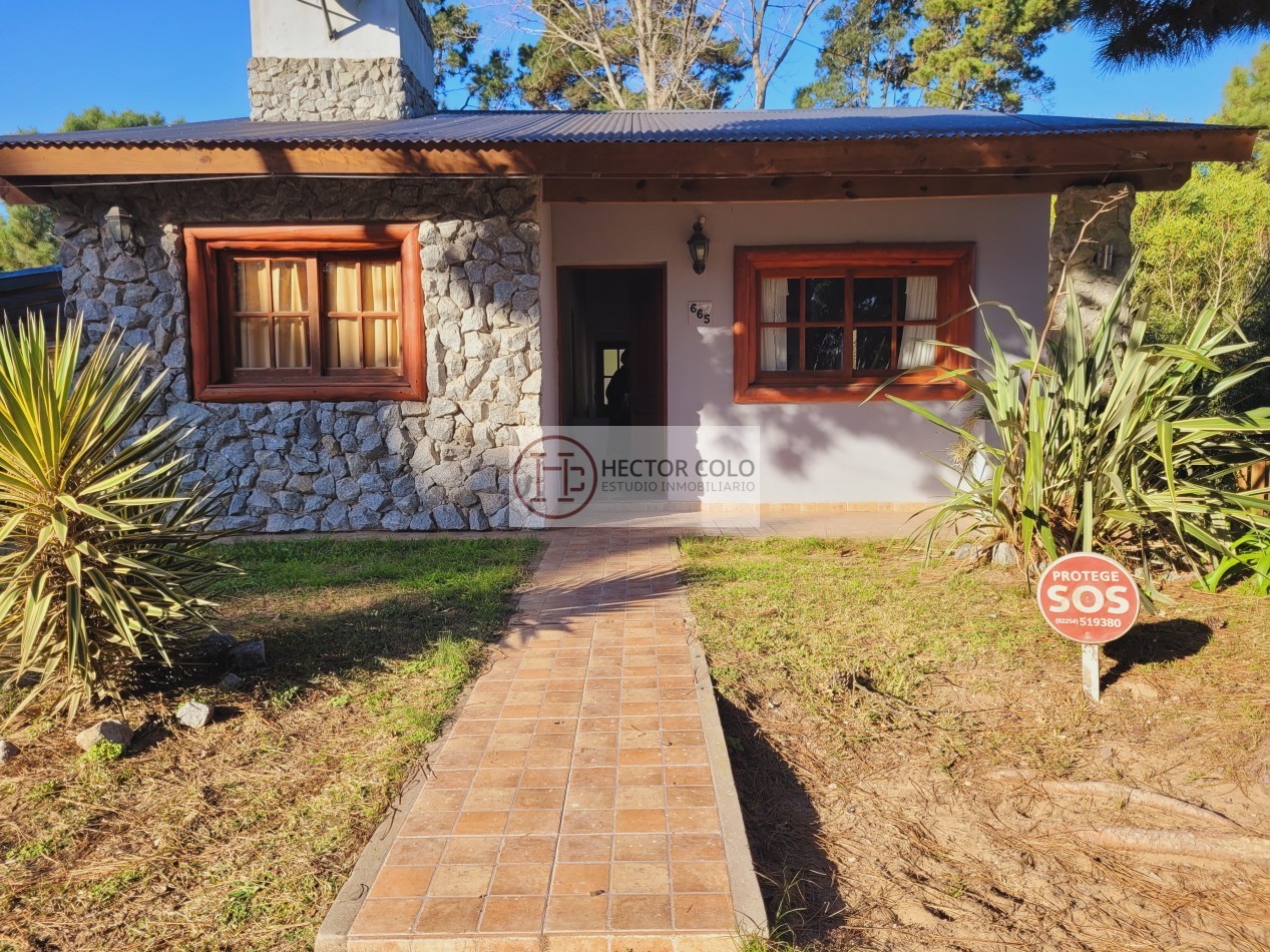 Venta de Casa con departamento en Valeria del Mar