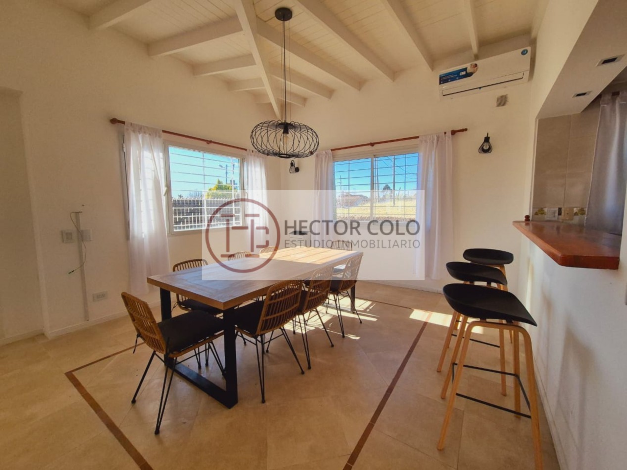 Venta de Casa con departamento en Ostende