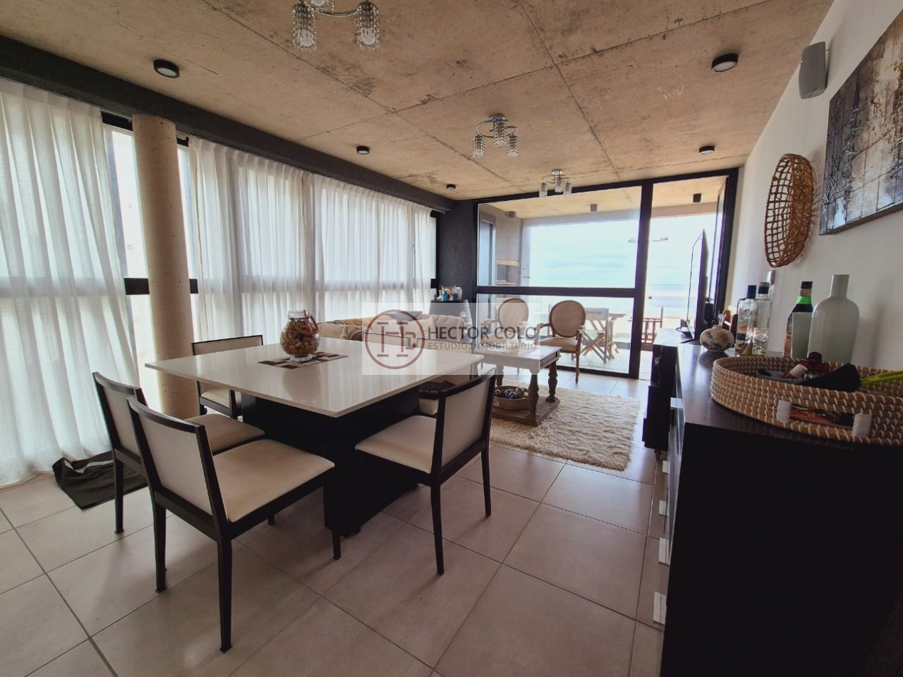 Departamento 3 ambientes con vista plena al Mar