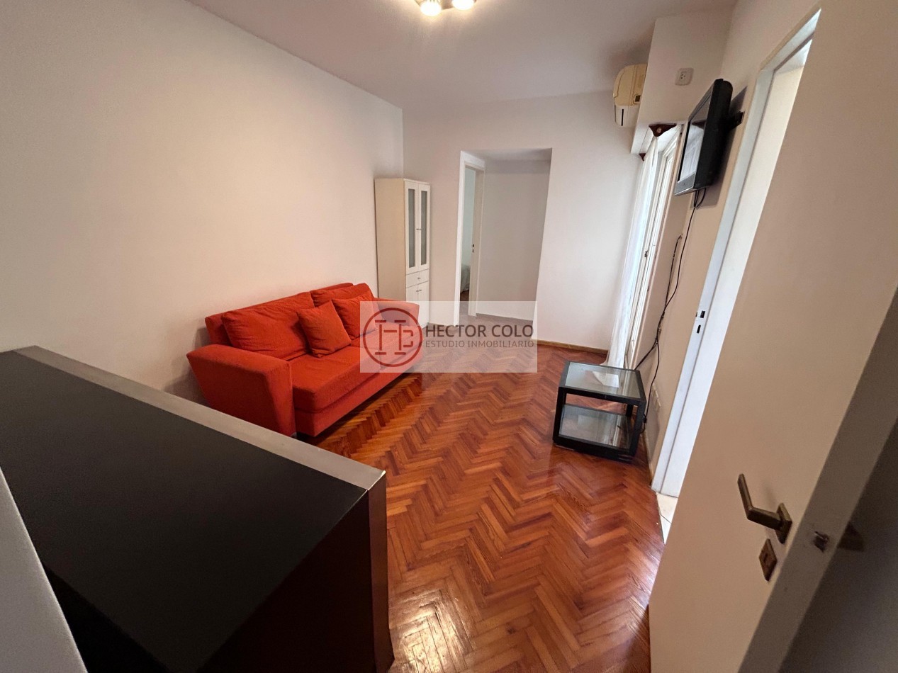 Hermoso 2 Amb. Reciclado a Nuevo, Gran Ubicacion en Colegiales y Apto Credito