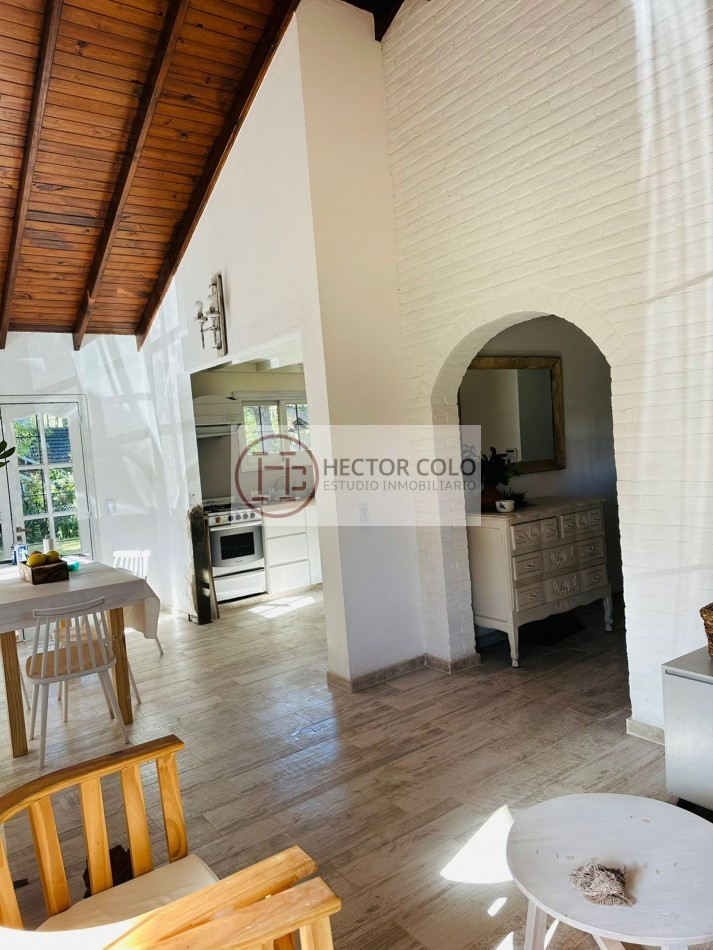 Casa en venta en zona Golf Pinamar