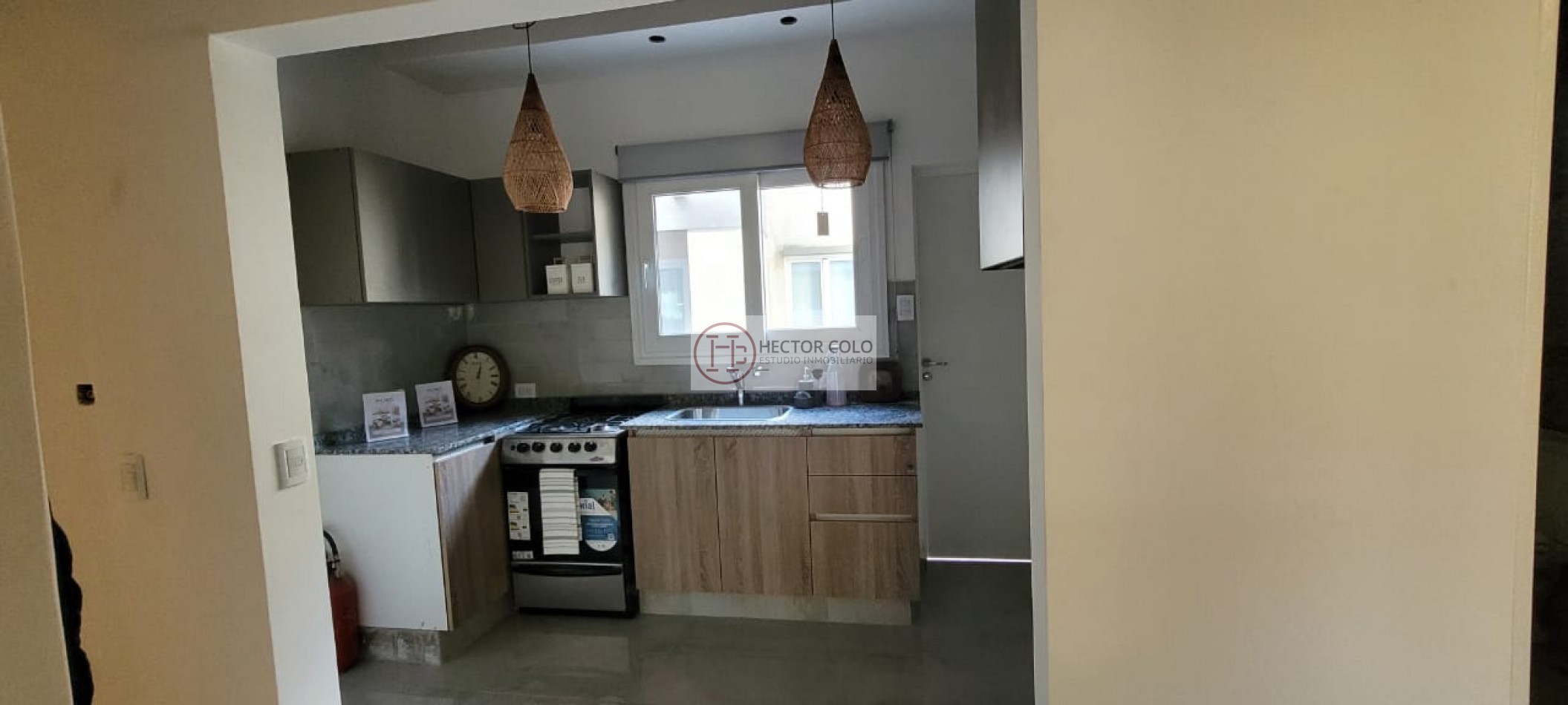 EN VENTA-DEPARTAMENTO 3 AMBIENTES-EDIFICIO JASON PARK-