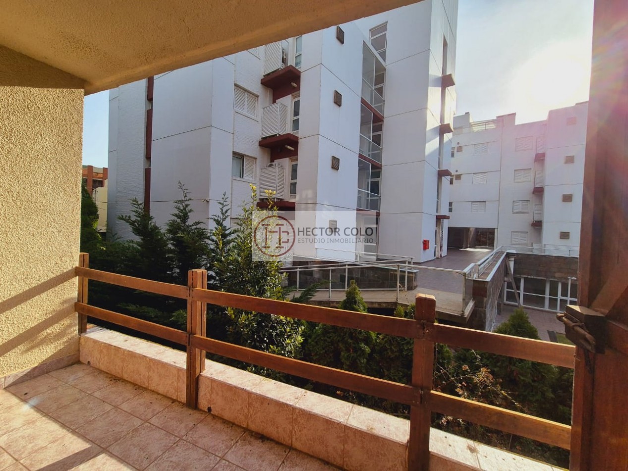 Venta departamento 3 ambientes en Pinamar
