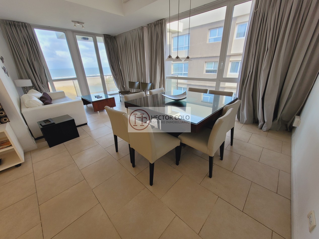 Penthouse en venta en Carilo sobre la playa con espectaculares vista al mar