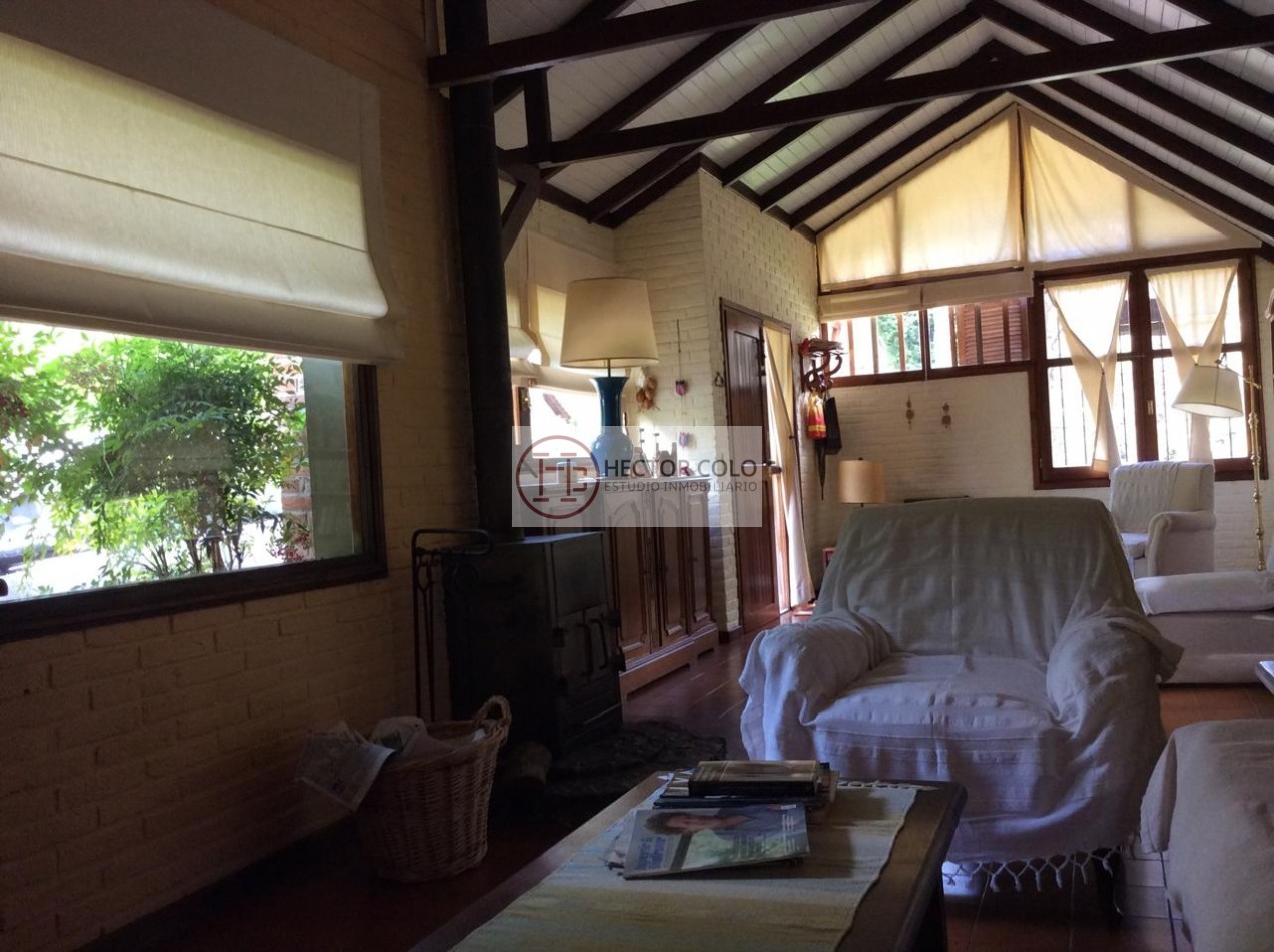CASA EN VENTA ZONA LASALLE-PINAMAR-