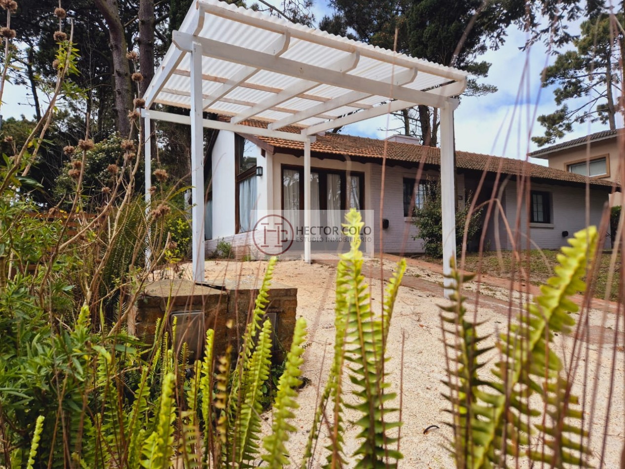 Casa en venta en zona Golf Pinamar
