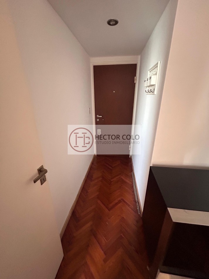 Hermoso 2 Amb. Reciclado a Nuevo, Gran Ubicacion en Colegiales y Apto Credito