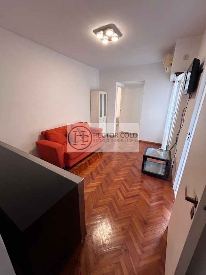 Hermoso 2 Amb. Reciclado a Nuevo, Gran Ubicacion en Colegiales y Apto Credito