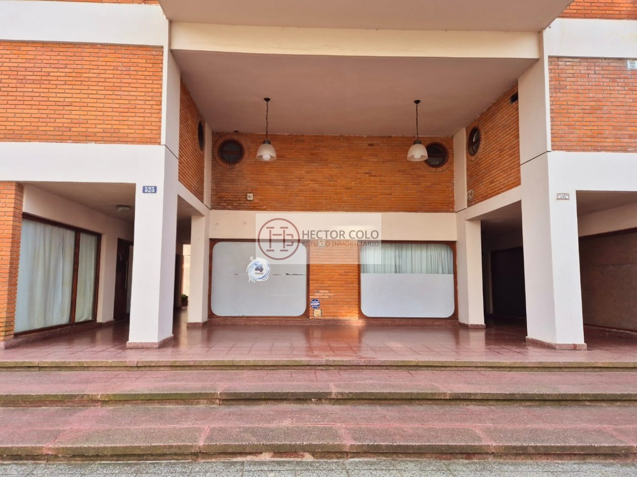 Venta de Local en Galeria