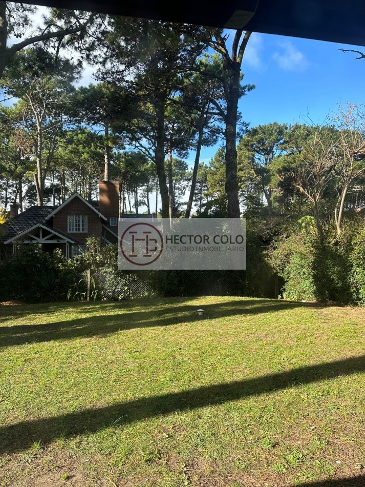 Casa en venta en zona Golf Pinamar