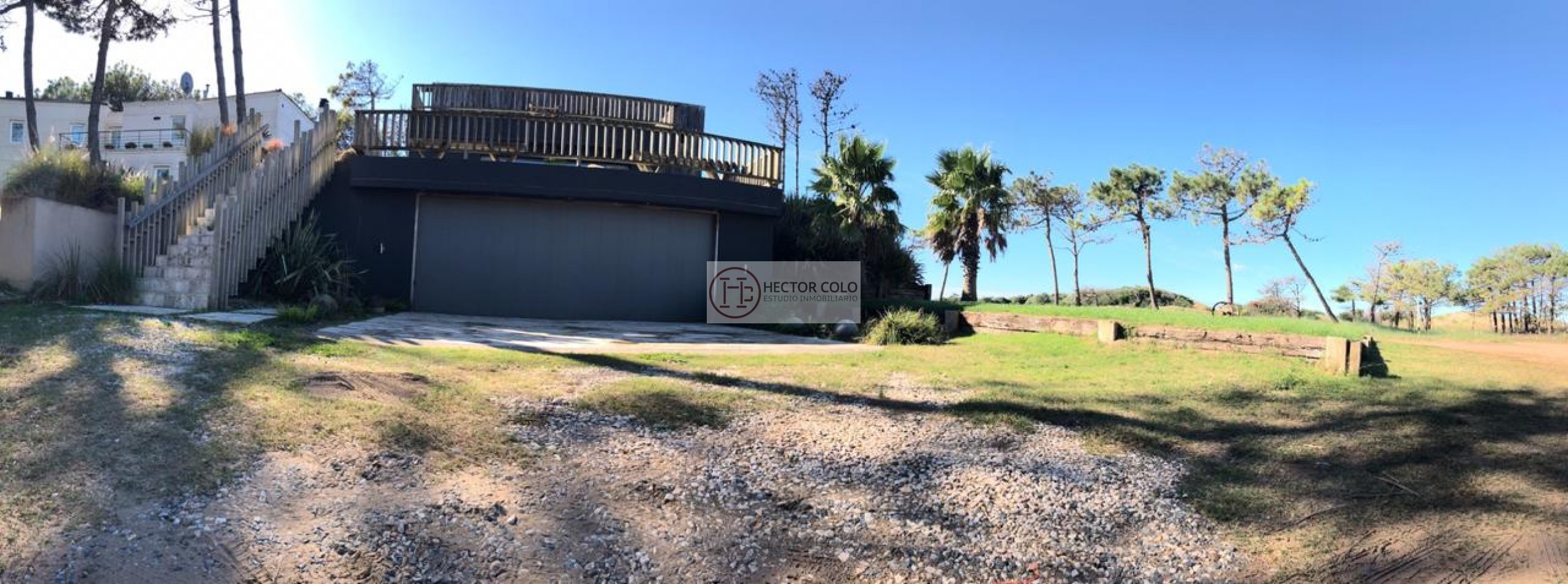 CASA CON PISCINA FRENTE AL MAR - LA FRONTERA PINAMAR NORTE -