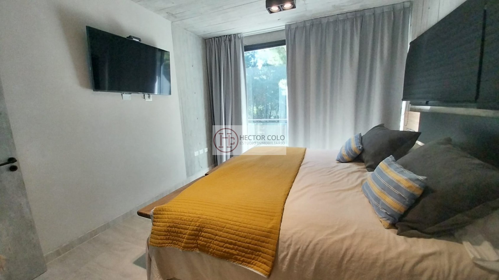 Alquier TEMPORAL casa Costa Esmeralda. 6 ambientes con Pileta