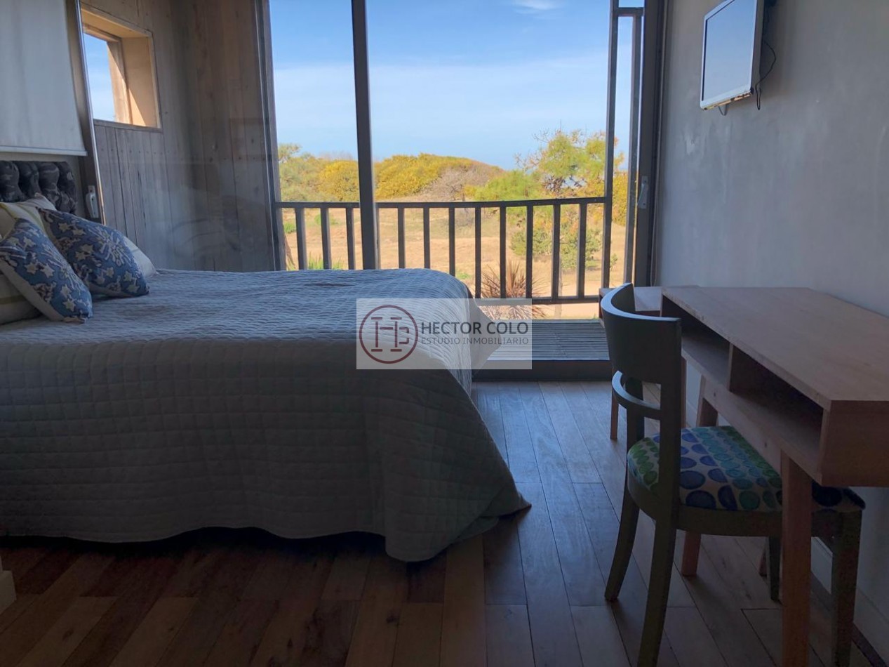 CASA CON PISCINA FRENTE AL MAR - LA FRONTERA PINAMAR NORTE -