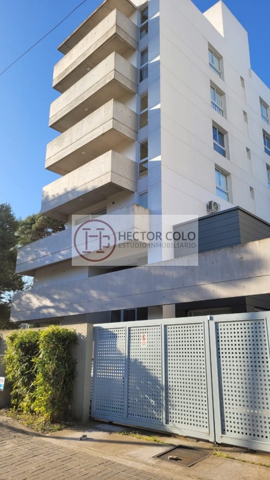 ALQUILER DE DEPARTAMENTO POR SEMANA-EDIFICIO BOULEVARD TORRE I- PINAMAR-