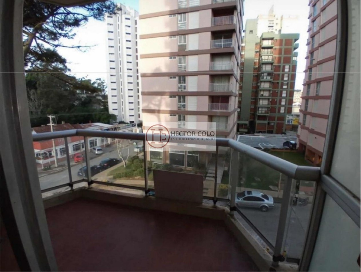 DEPARTAMENTO 3 AMB C/COCHERA PLENO CENTRO DE PINAMAR