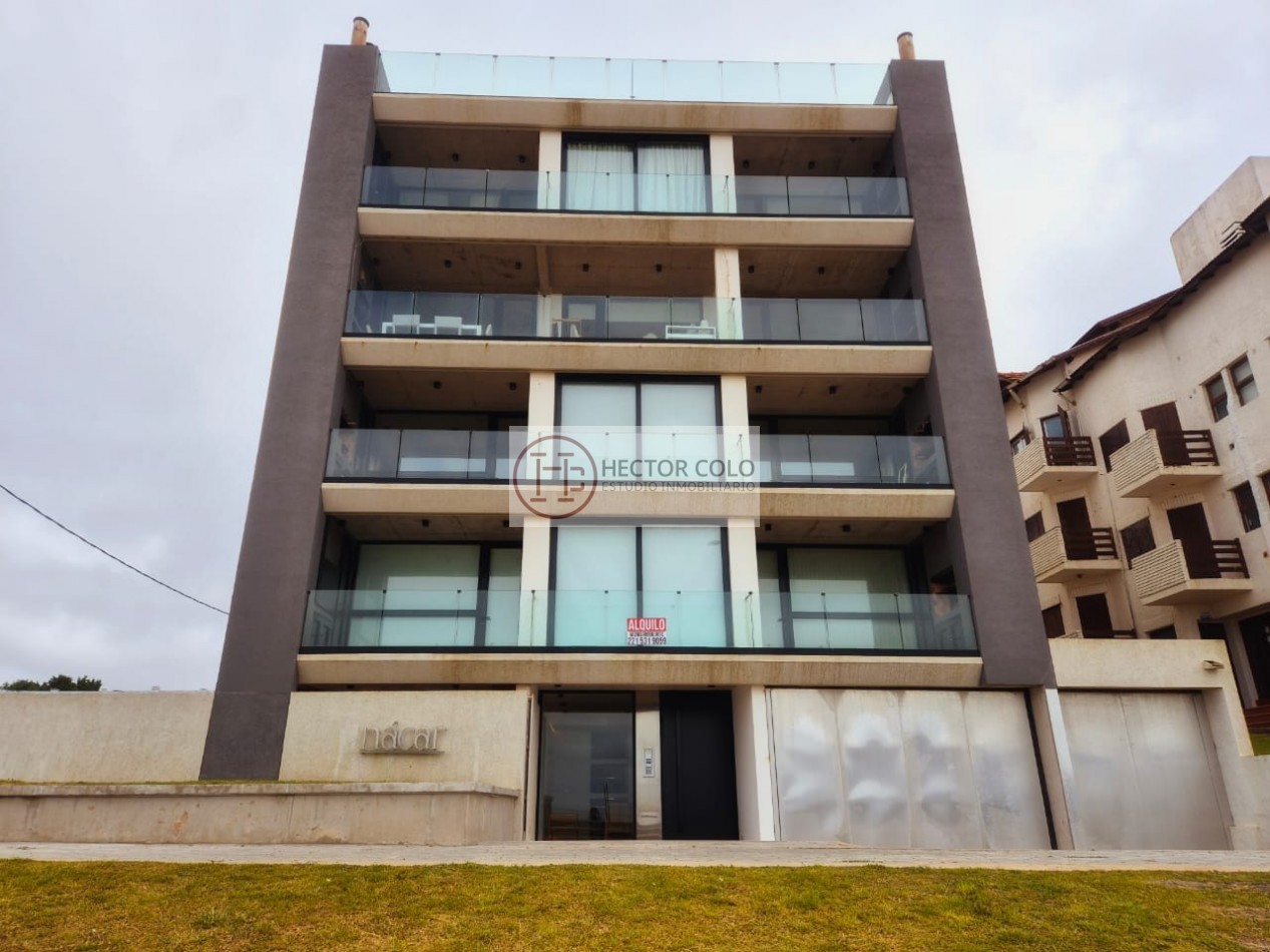Departamento 3 ambientes con vista plena al Mar