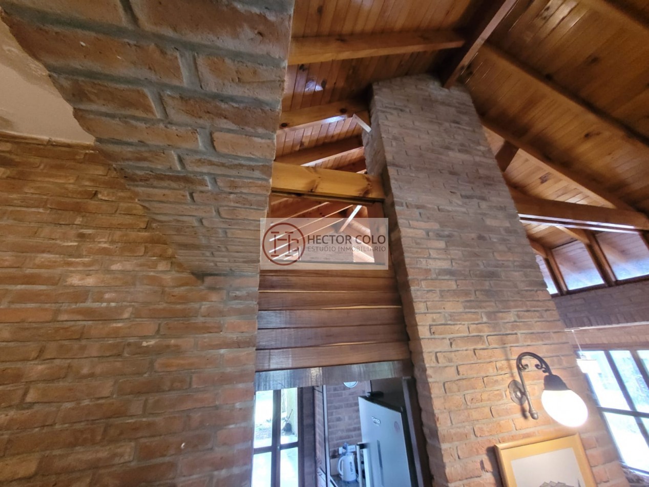 CASA EN VENTA-