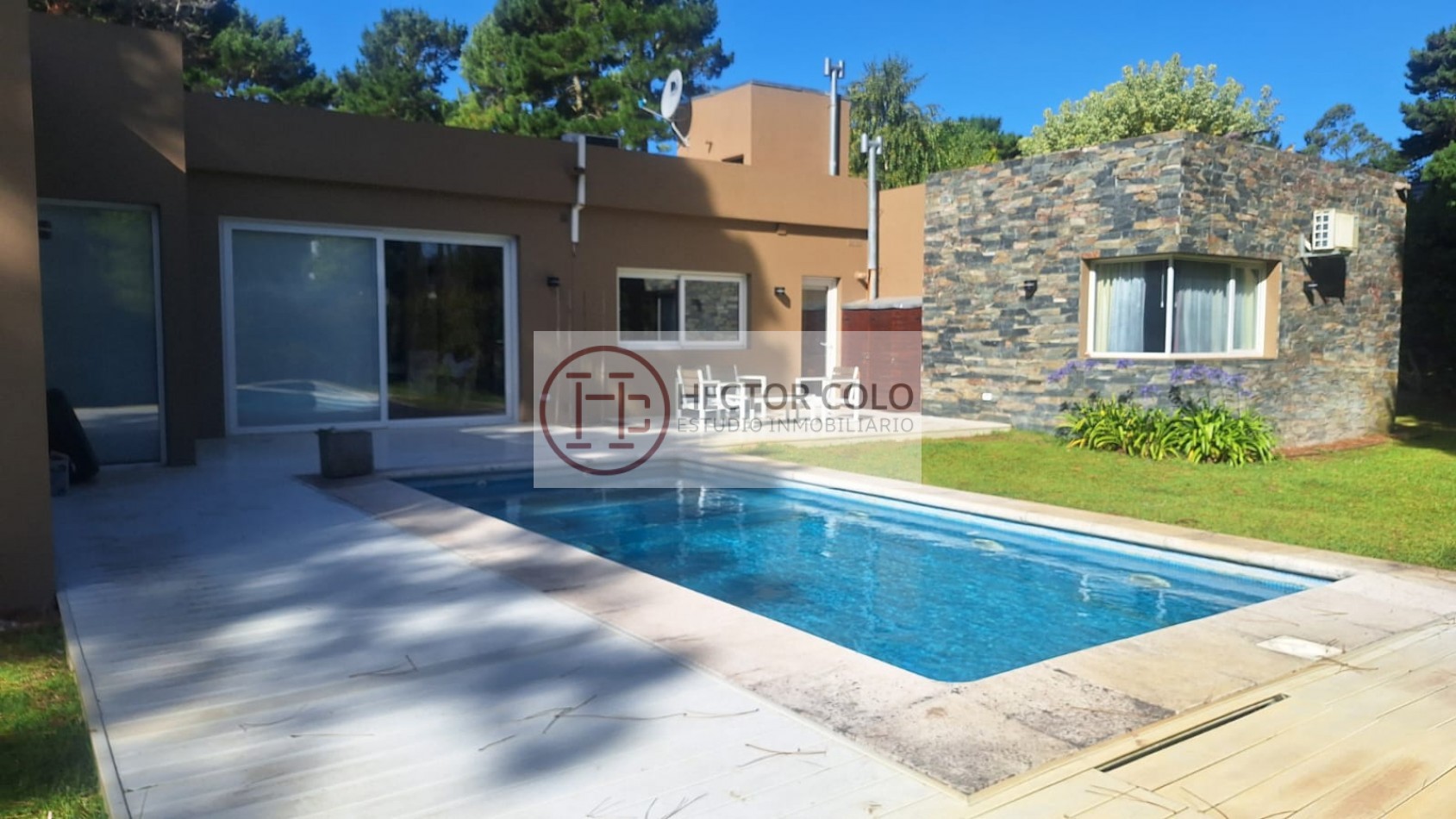 CASA EN PINAMAR NORTE CON PISCINA 