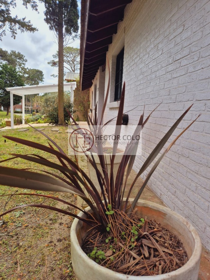 Casa en venta en zona Golf Pinamar