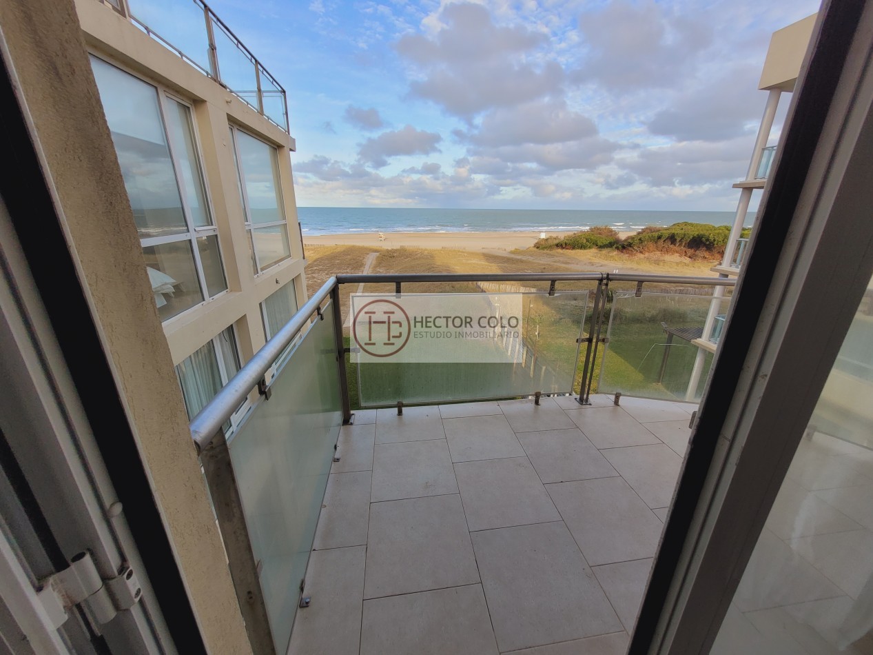 Penthouse en venta en Carilo sobre la playa con espectaculares vista al mar