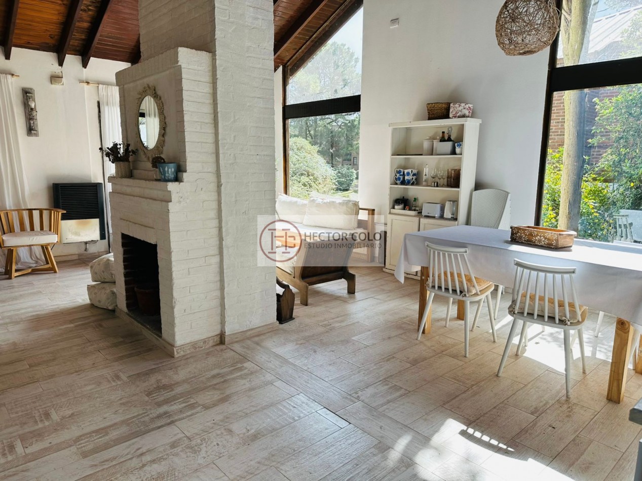 Casa en venta en zona Golf Pinamar
