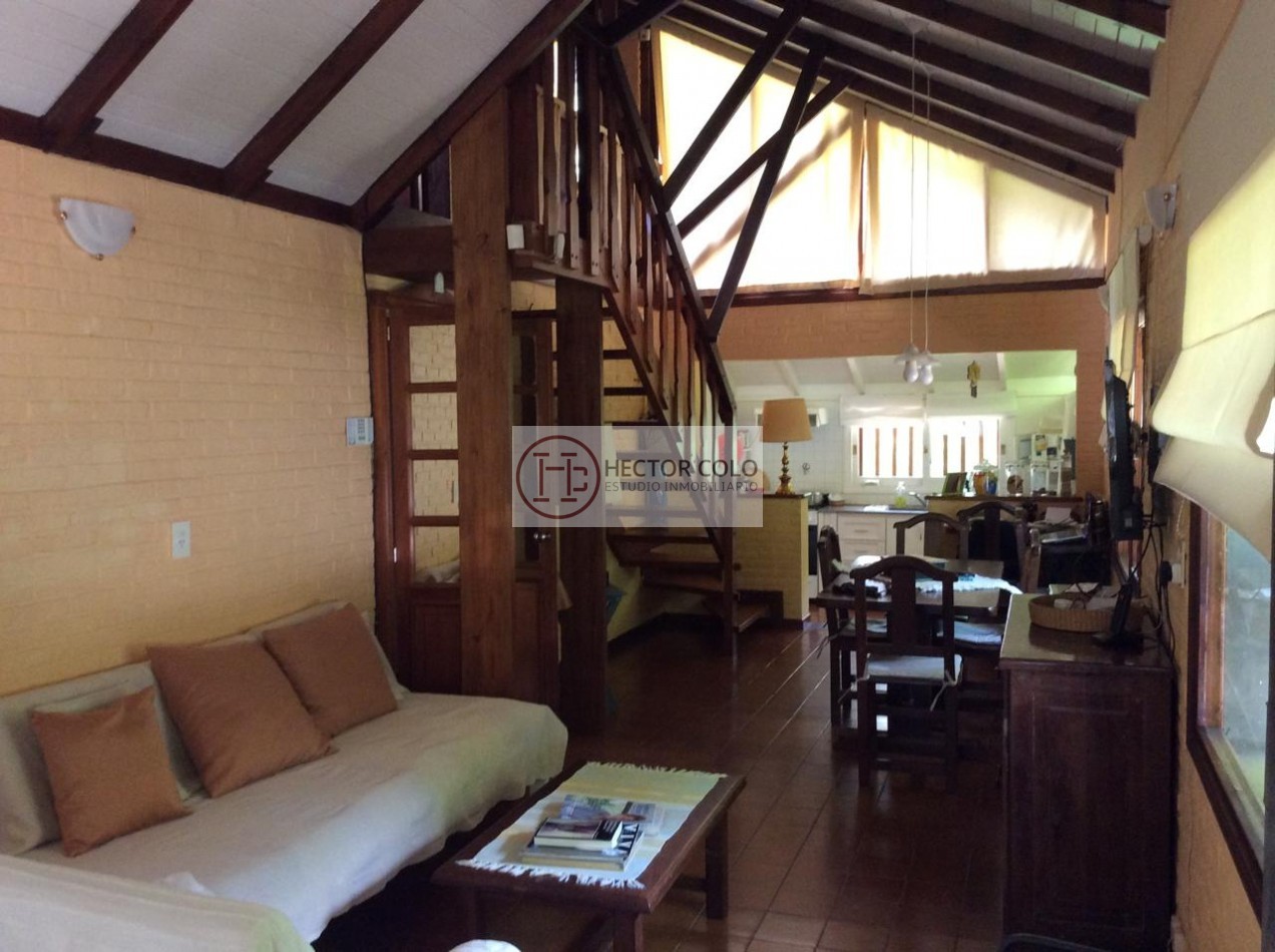 CASA EN VENTA ZONA LASALLE-PINAMAR-