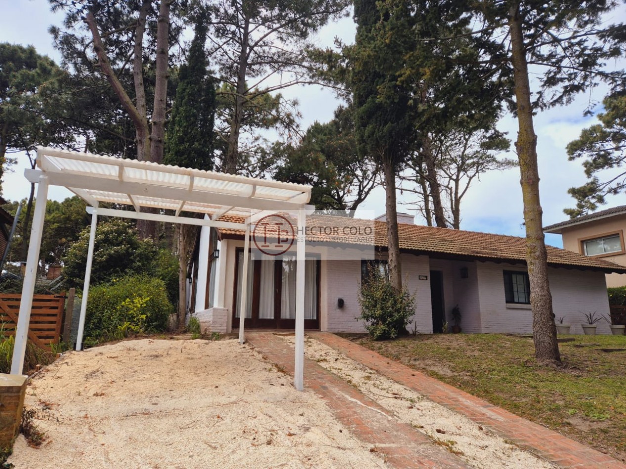 Casa en venta en zona Golf Pinamar