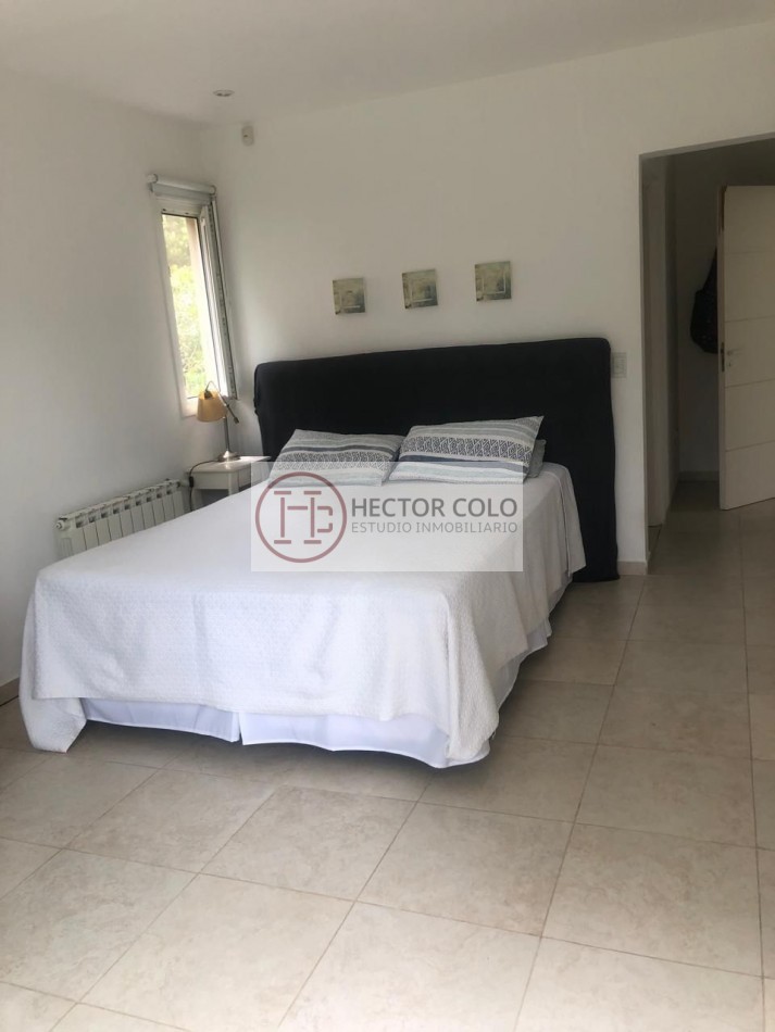 CASA EN BARRIO RESIDENCIAL 1 COSTA ESMERALDA