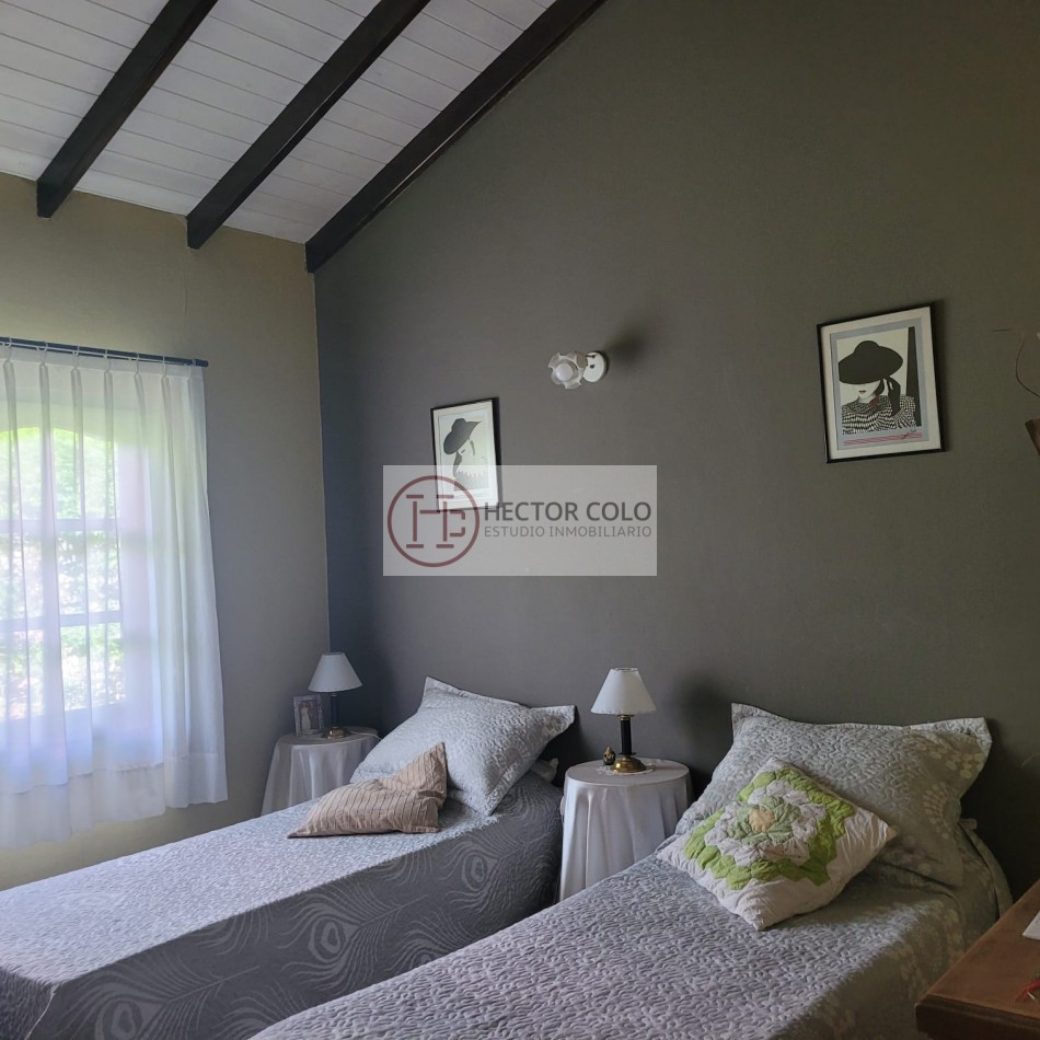 CASA EN VENTA-PINAMAR