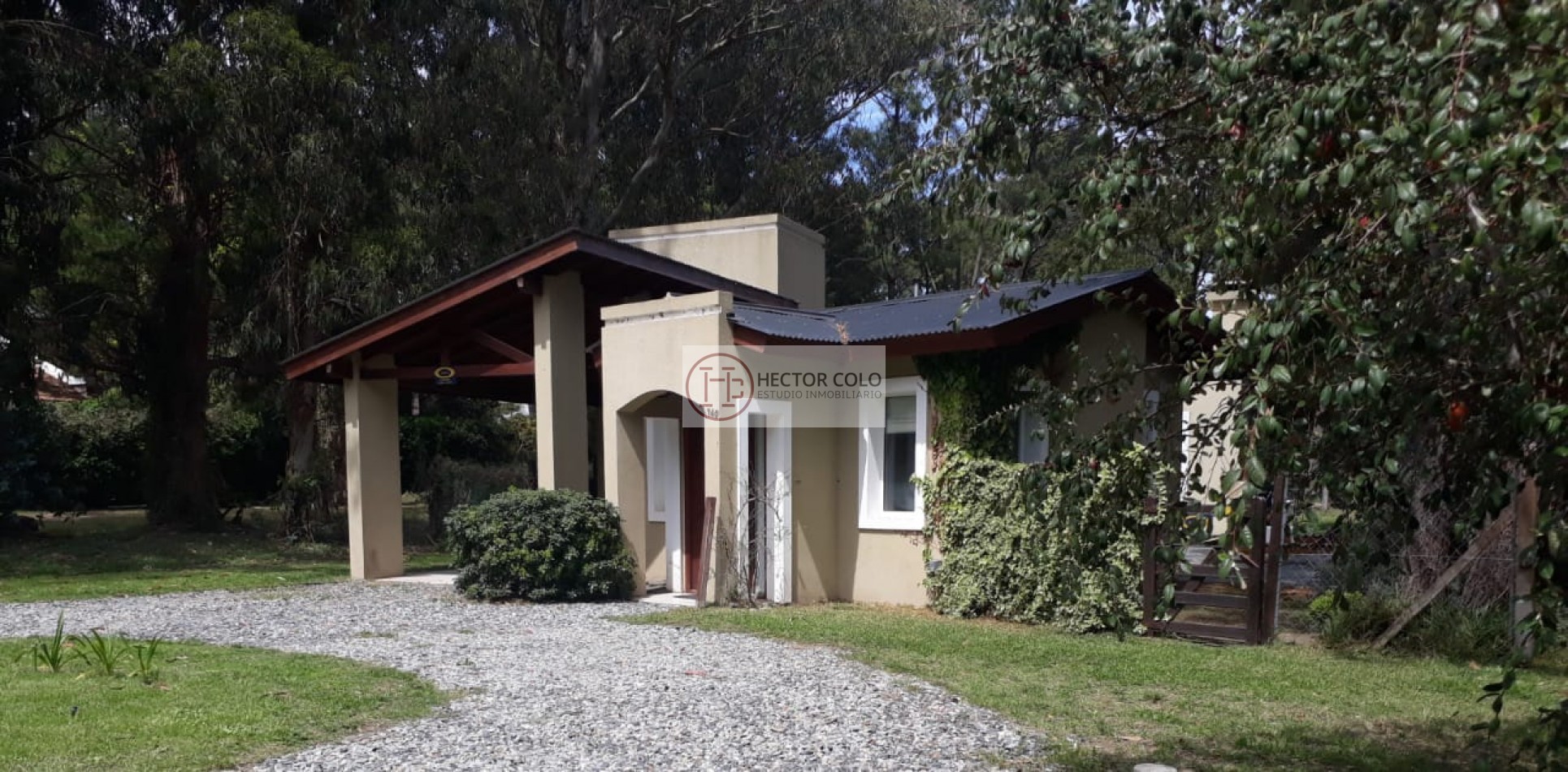 Casa con piscina en Valeria del Mar