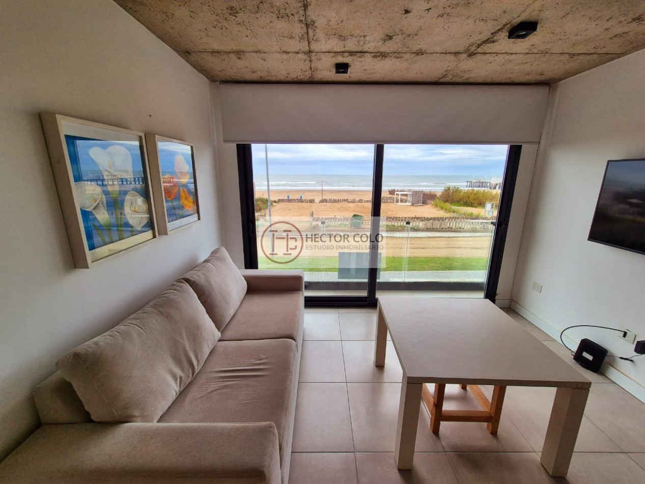 Monoambiente con vista plena al Mar