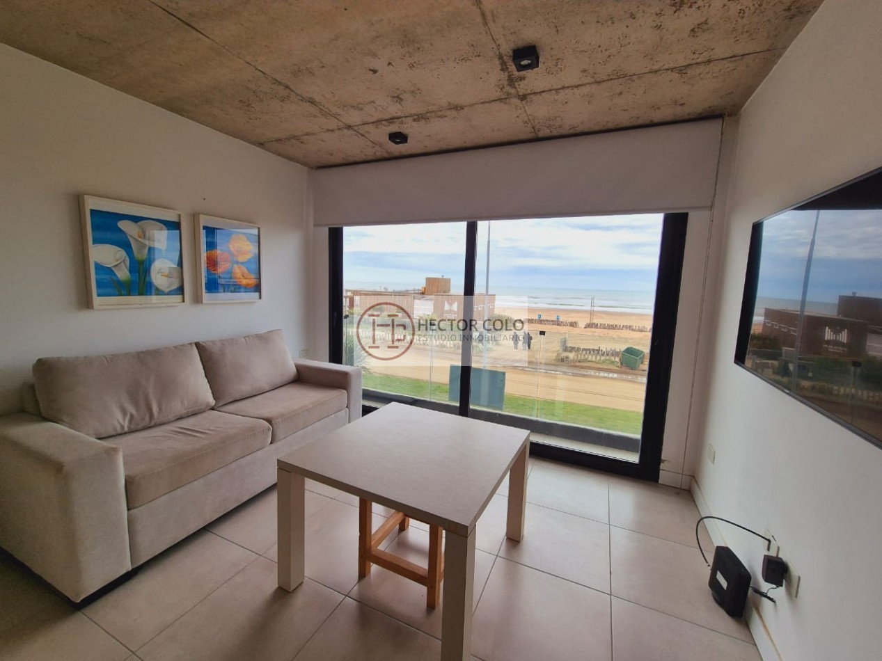 Monoambiente con vista plena al Mar