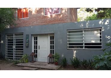 CASA OSTENDE - PERMUTA DUPLEX VILLA GESELL  (Codigo 176291)