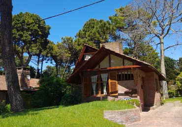 CASA EN VENTA ZONA LASALLE-PINAMAR-