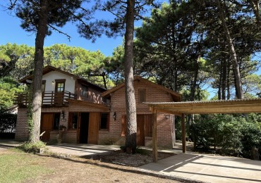 CASA EN VENTA ZONA NORTE -CUL DE SAC AYAX-PINAMAR (Codigo 185734)