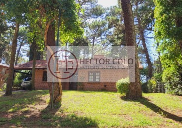 Casa en venta en zona Golf Pinamar