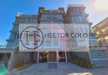 Departamento 4 ambientes frente al mar (Cod 149638)