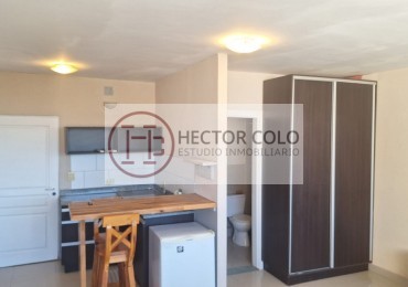 DEPARTAMENTO MONOAMBIENTE C/ COCHERA