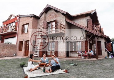 Hostel en Quequen a pasos del mar