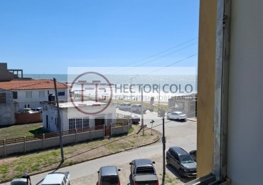Departamento 3 ambientes con vista al mar