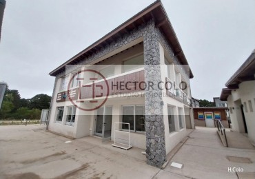 Venta Local Costa Esmeralda 