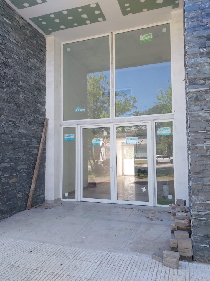 DEPARTAMENTO 2 AMBIENTES A ESTRENAR - VALERIA DEL MAR - ZONA CENTRO